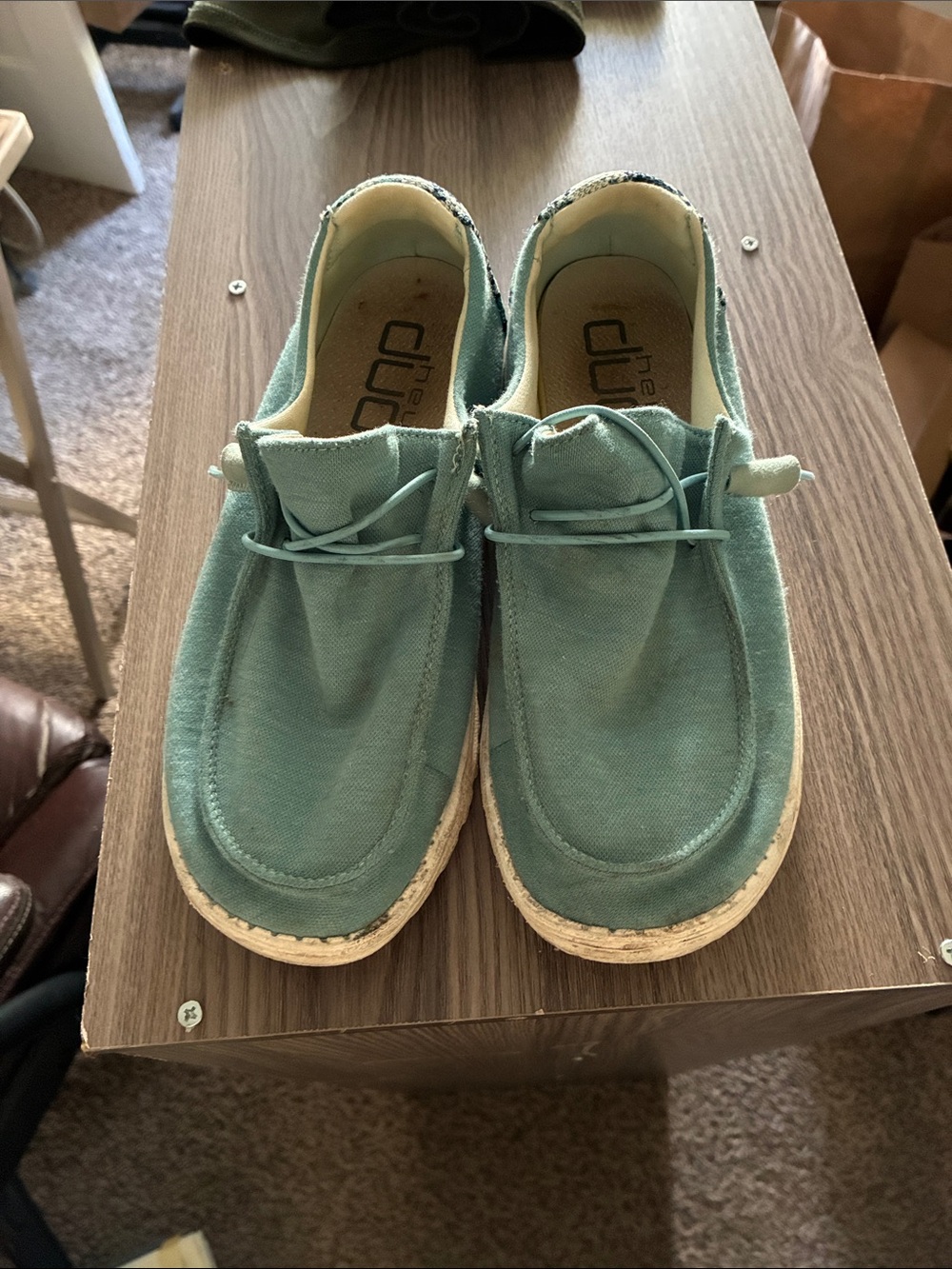 Casual Canvas Shoes in Teal